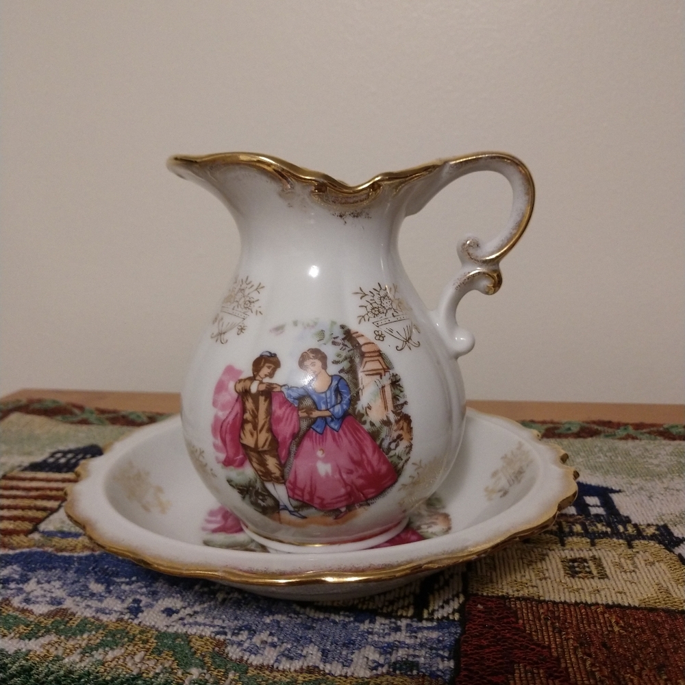 Vintage Porcelain Pitcher and Bowl Basin Set Couple Gold Trim 3629 Made in Japan
